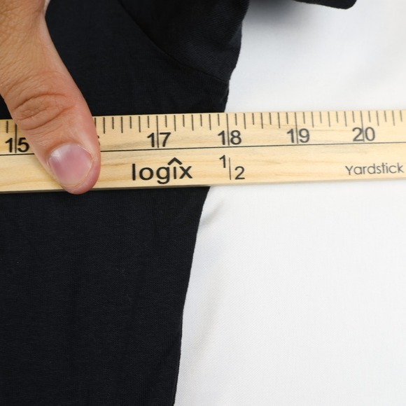 Nebraska Cornhuskers Shirt Womens Medium Black NCAA Football Studded Tee V Neck - Picture 12 of 13